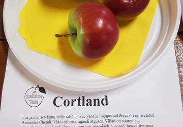 Aed-õunapuu ‘Cortland’ (Malus domestica Borkh.)